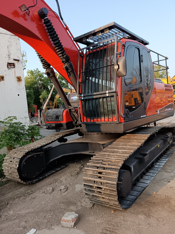 DOOSAN DX225LC-9C DX225LCA - Crawler excavator: picture 5 DOOSAN DX225LC-9C DX225LCA - Crawler excavator: picture 5