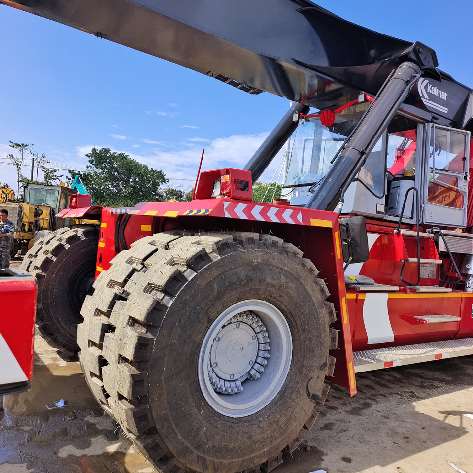 KALMAR DRF450 DRF DRU DRT DRD 450 - Reach stacker: picture 2 KALMAR DRF450 DRF DRU DRT DRD 450 - Reach stacker: picture 2