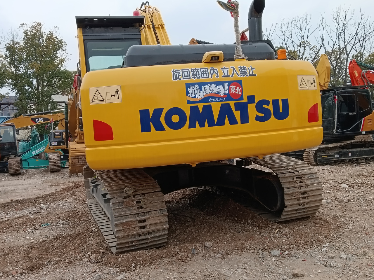 KOMATSU PC200-8N1 - Crawler excavator: picture 4 KOMATSU PC200-8N1 - Crawler excavator: picture 4