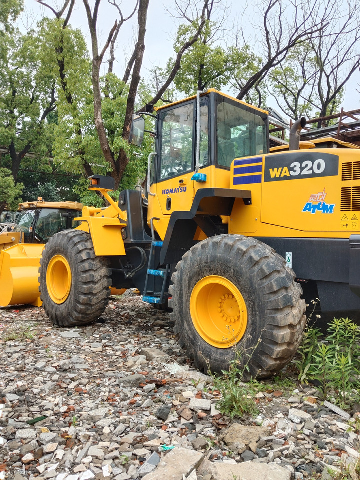 KOMATSU WA320-5 WA 320 - 5 - Wheel loader: picture 1 KOMATSU WA320-5 WA 320 - 5 - Wheel loader: picture 1