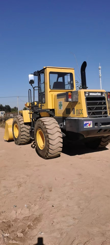 KOMATSU WA320 WA 320 - 3 - Wheel loader: picture 2 KOMATSU WA320 WA 320 - 3 - Wheel loader: picture 2