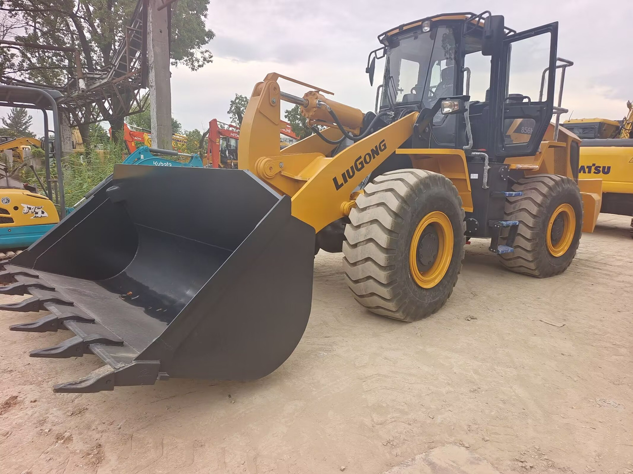 LIUGONG 856H - Wheel loader: picture 1 LIUGONG 856H - Wheel loader: picture 1