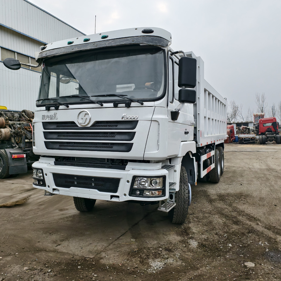 SHACMAN F3000 6*4 8*4 WITH AIR SUSPENSION - Tipper: picture 4 SHACMAN F3000 6*4 8*4 WITH AIR SUSPENSION - Tipper: picture 4