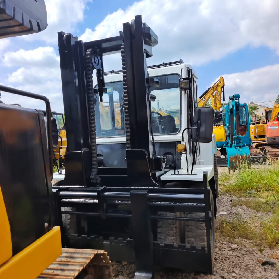 TCM FD 100 - Forklift: picture 3 TCM FD 100 - Forklift: picture 3
