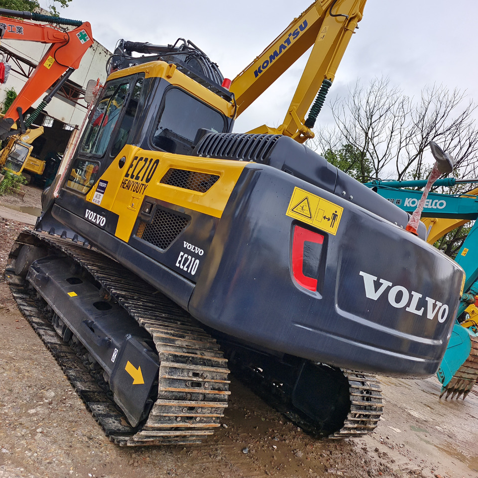 VOLVO EC210 EC210D EC210B - Crawler excavator: picture 3 VOLVO EC210 EC210D EC210B - Crawler excavator: picture 3