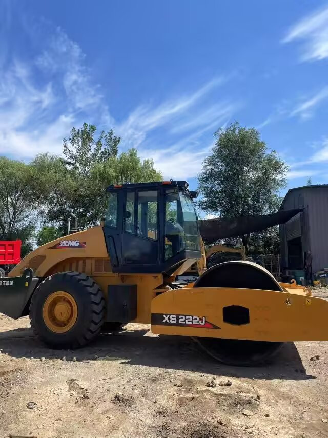 XCMG XS 222J - Road roller: picture 4 XCMG XS 222J - Road roller: picture 4