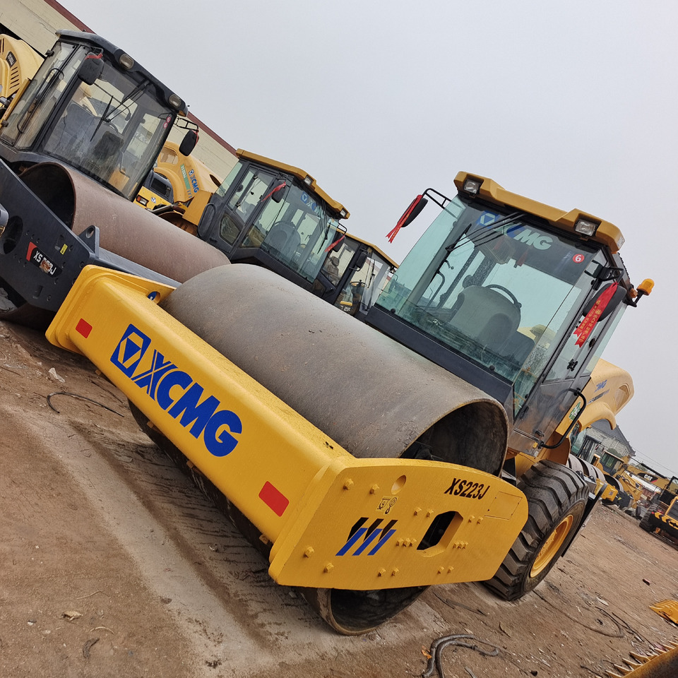 XCMG XS223J - Road roller: picture 1 XCMG XS223J - Road roller: picture 1