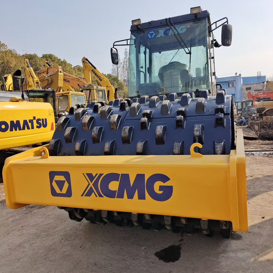 XCMG XS223J WITH sheepsfoot padfoot - Road roller: picture 2 XCMG XS223J WITH sheepsfoot padfoot - Road roller: picture 2