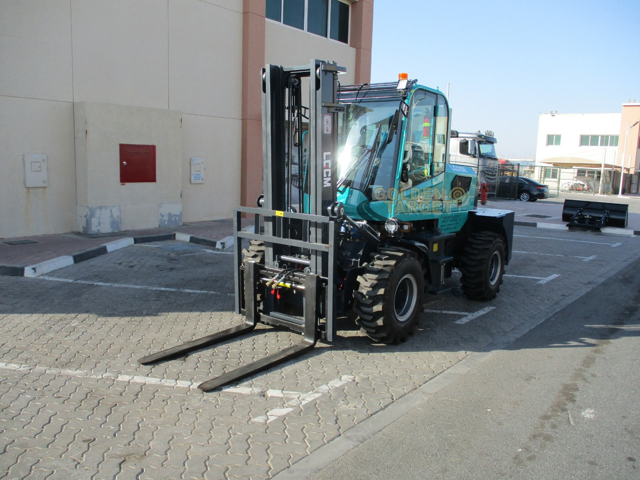 LGCM LG35R Rough Terrain Forklift - Diesel forklift: picture 2 LGCM LG35R Rough Terrain Forklift - Diesel forklift: picture 2