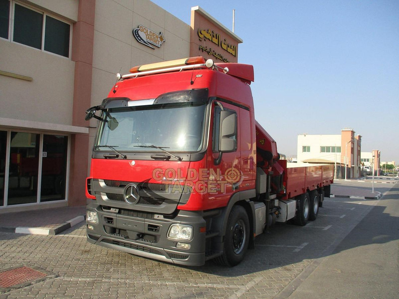 Crane Mercedes-Benz: picture 1