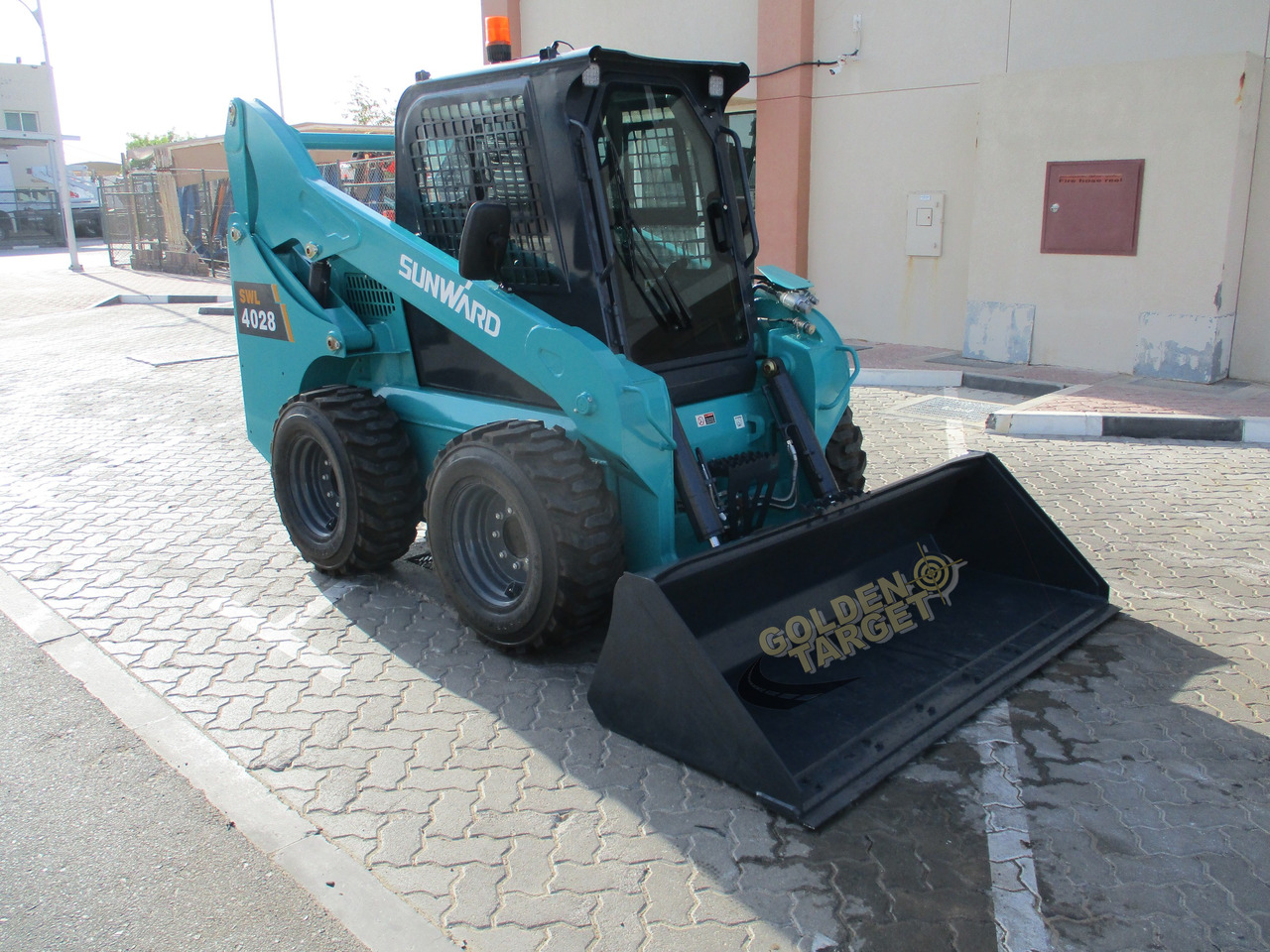 SUNWARD SWL4028 Skid Steer Loader - Skid steer loader: picture 1 SUNWARD SWL4028 Skid Steer Loader - Skid steer loader: picture 1
