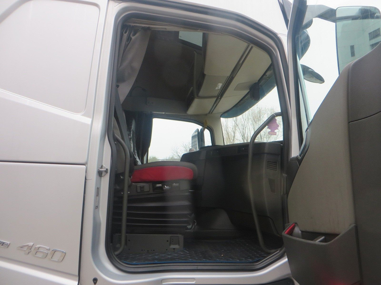 Tractor unit Volvo FH460 4x2Tractor: picture 20 Tractor unit Volvo FH460 4x2Tractor: picture 20