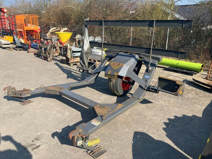 Claas Orbis 900 - Corn header: picture 5 Claas Orbis 900 - Corn header: picture 5