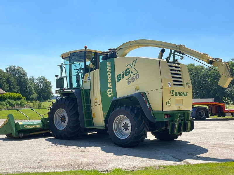Krone Big X 650 V8 Hakselaar Claas John deere New holland - Forage harvester: picture 2 Krone Big X 650 V8 Hakselaar Claas John deere New holland - Forage harvester: picture 2