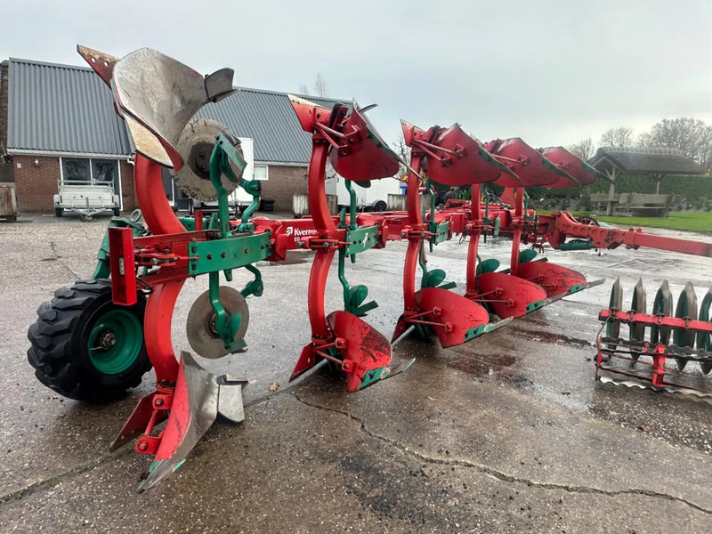 Kverneland LD 100-200-28 Wenteploeg + Vorenpacker Lemken Kuhn - Plow: picture 3 Kverneland LD 100-200-28 Wenteploeg + Vorenpacker Lemken Kuhn - Plow: picture 3
