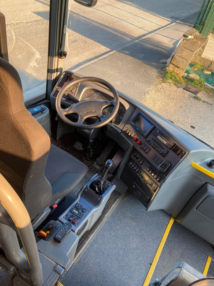 VANHOOL T911 2008 - Suburban bus: picture 5 VANHOOL T911 2008 - Suburban bus: picture 5
