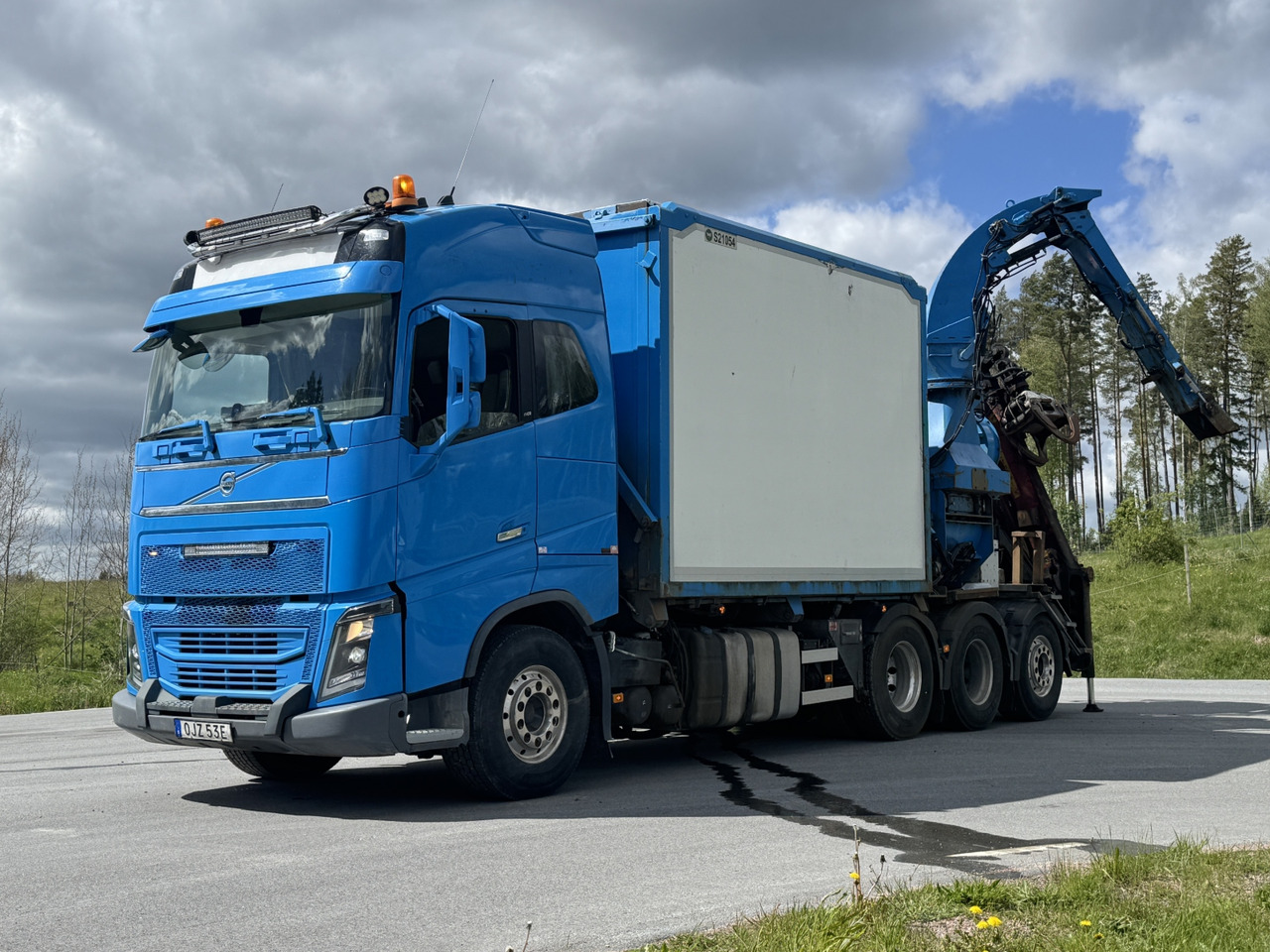 Huggbil Volvo FH16 750 8X4 -2019 | HIAB | ERJO | Full-luft - Tipper, Crane truck: picture 1 Huggbil Volvo FH16 750 8X4 -2019 | HIAB | ERJO | Full-luft - Tipper, Crane truck: picture 1