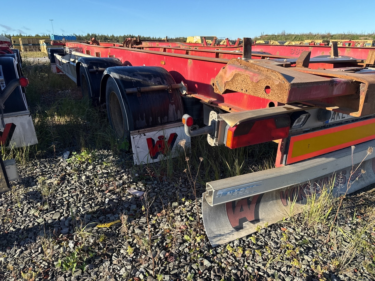 Lastväxlarsläp NÄRKO D4YF51H11 -2007 REP OBJEKT - Roll-off/ Skip trailer: picture 1 Lastväxlarsläp NÄRKO D4YF51H11 -2007 REP OBJEKT - Roll-off/ Skip trailer: picture 1