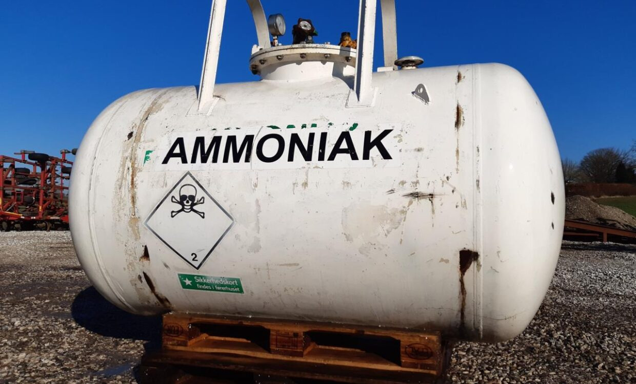 Agrodan Ammoniaktank 1200 kg - Fertilizing equipment, Storage tank: picture 1 Agrodan Ammoniaktank 1200 kg - Fertilizing equipment, Storage tank: picture 1