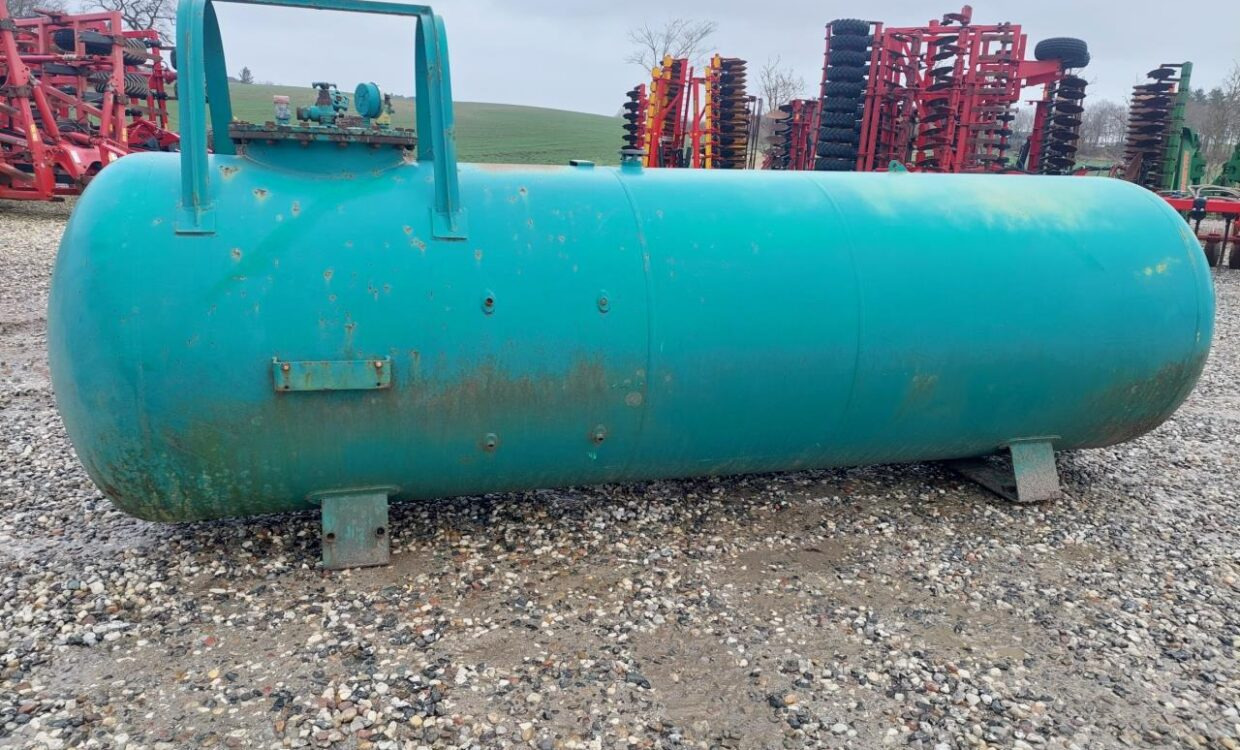 Agrodan Ammoniaktank 2500 kg - Fertilizing equipment, Storage tank: picture 1 Agrodan Ammoniaktank 2500 kg - Fertilizing equipment, Storage tank: picture 1