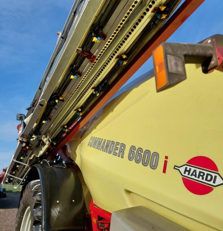 Hardi Commander 6600i - 36m Twin - Trailed sprayer: picture 5 Hardi Commander 6600i - 36m Twin - Trailed sprayer: picture 5