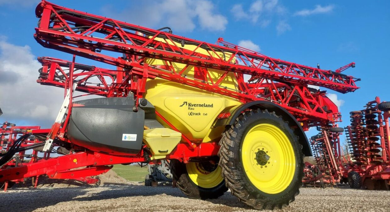 Kverneland IXtrack C60 - 36m - Trailed sprayer: picture 1 Kverneland IXtrack C60 - 36m - Trailed sprayer: picture 1