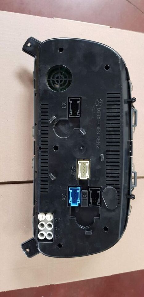 Continental FR/CPC Mercedes-Benz ACTROS MP2 - ECU for Truck: picture 4 Continental FR/CPC Mercedes-Benz ACTROS MP2 - ECU for Truck: picture 4