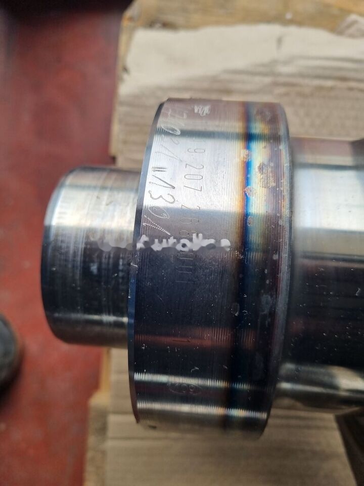 Mercedes-Benz ACTROS MP4 EURO6 Mercedes-Benz ACTROS MP4 EURO 6 - Crankshaft for Truck: picture 2 Mercedes-Benz ACTROS MP4 EURO6 Mercedes-Benz ACTROS MP4 EURO 6 - Crankshaft for Truck: picture 2