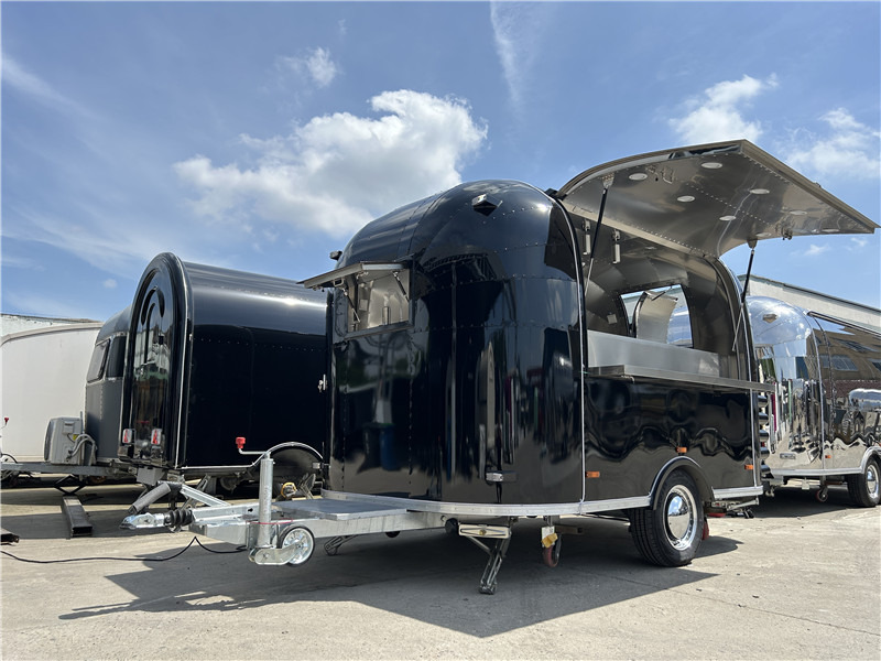 Vending trailer for transportation of food European Food Truck Crepe,Burger,Grilled Sausage,Lángos Food Trailer: picture 7