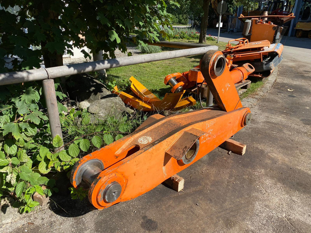 Doosan DL 500 - Boom: picture 3 Doosan DL 500 - Boom: picture 3