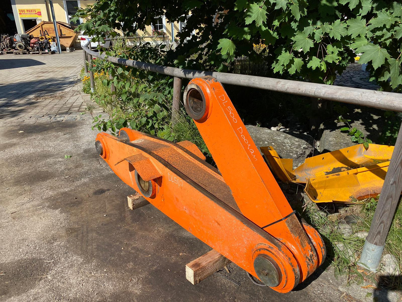 Doosan DL 500 - Boom: picture 2 Doosan DL 500 - Boom: picture 2