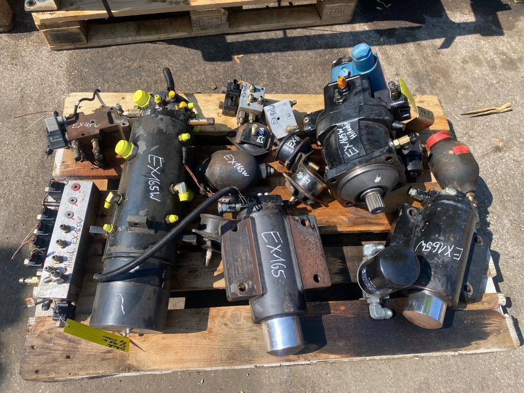 Hitachi EX 165W - Hydraulics for Construction machinery: picture 1 Hitachi EX 165W - Hydraulics for Construction machinery: picture 1