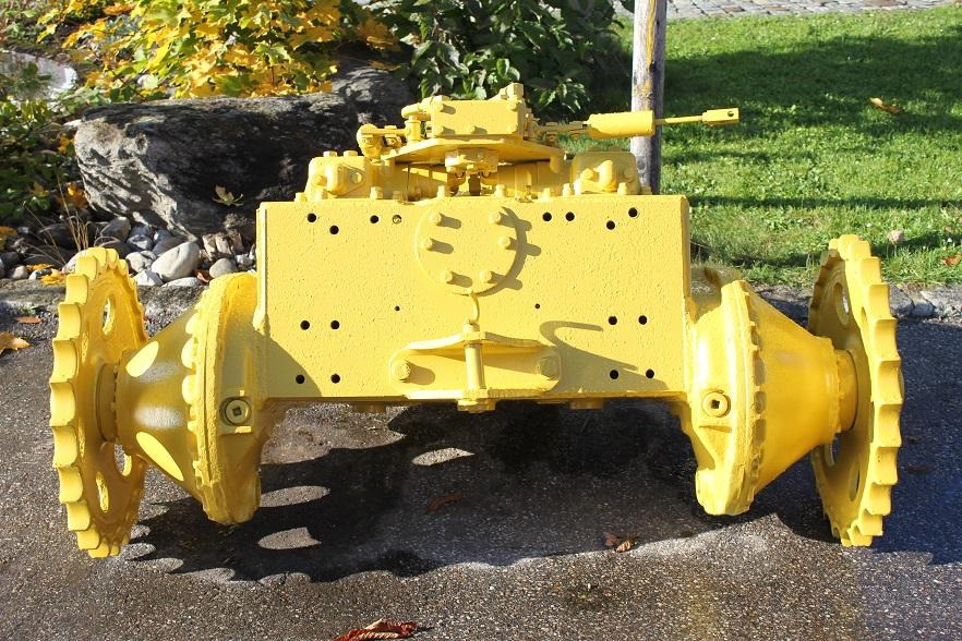 Komatsu D21 - Final drive for Construction machinery: picture 4 Komatsu D21 - Final drive for Construction machinery: picture 4