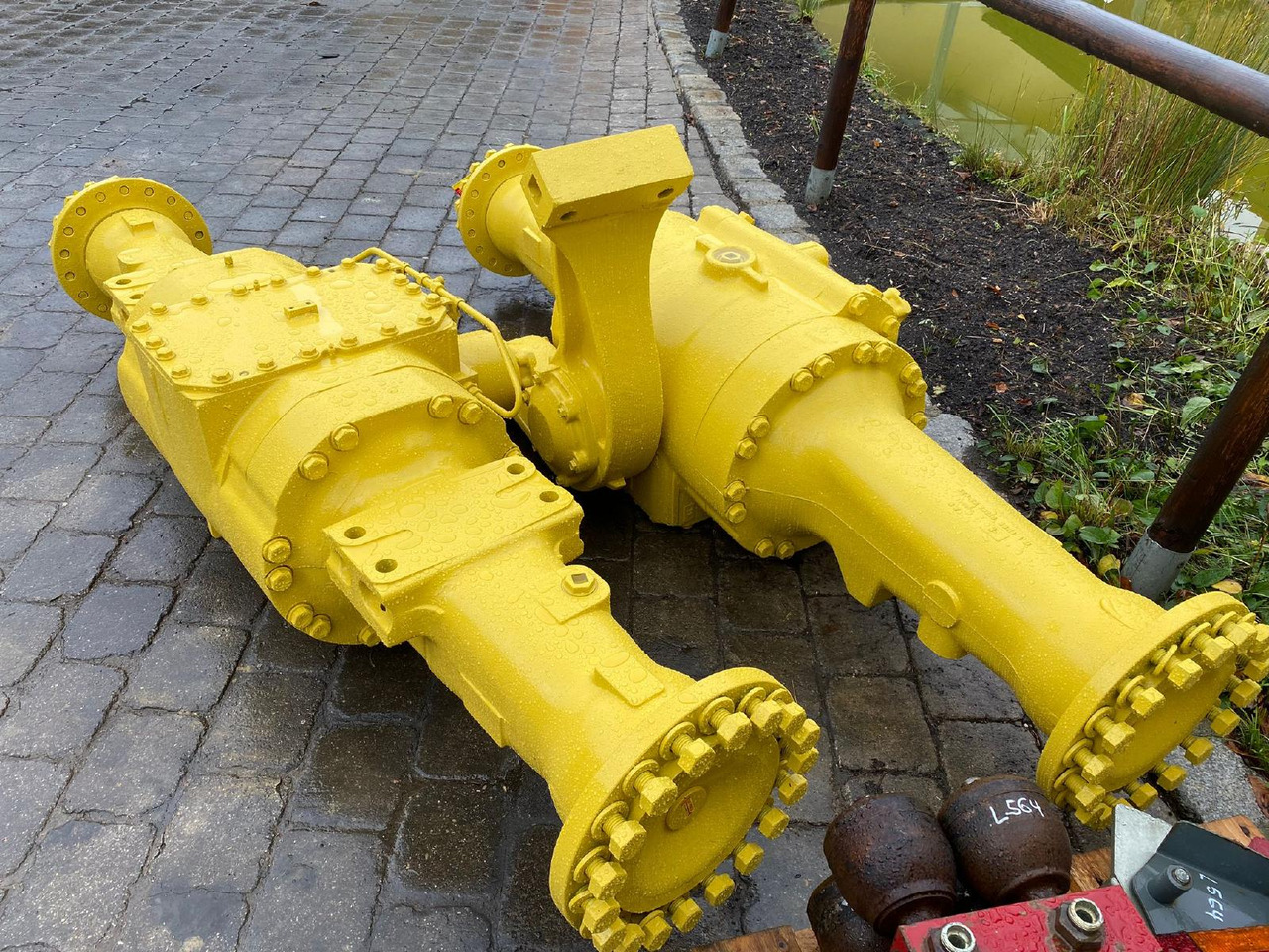 Komatsu KWA 015 aus WA 380 - Axle and parts for Construction machinery: picture 5 Komatsu KWA 015 aus WA 380 - Axle and parts for Construction machinery: picture 5