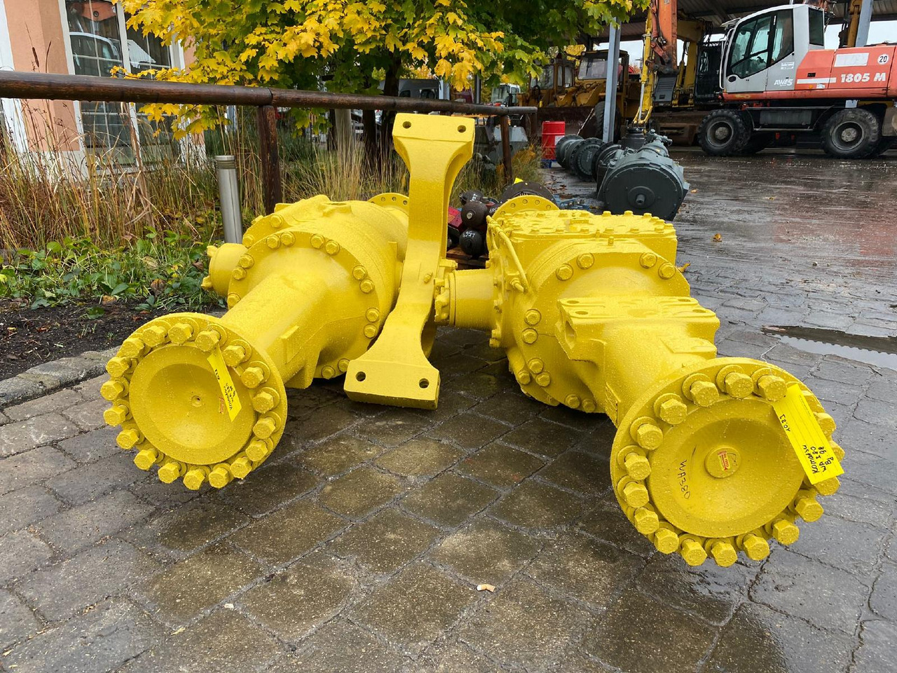 Komatsu KWA 015 aus WA 380 - Axle and parts for Construction machinery: picture 3 Komatsu KWA 015 aus WA 380 - Axle and parts for Construction machinery: picture 3