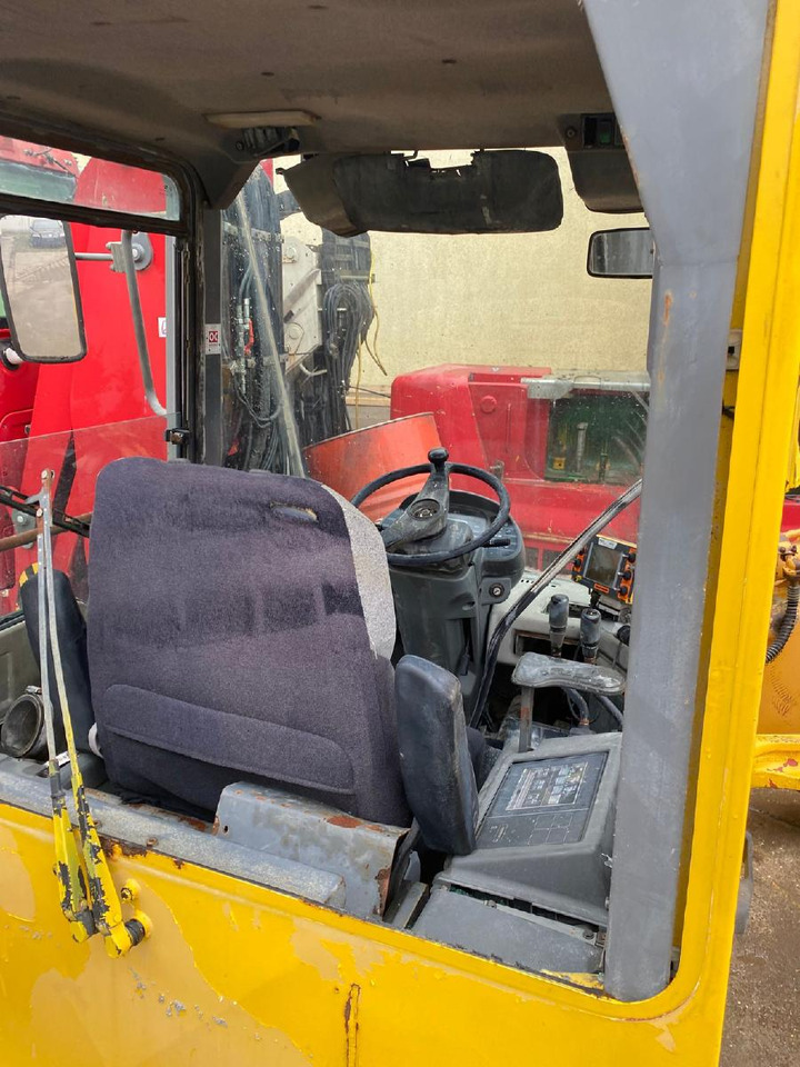 Komatsu WA 470-3 - Cab for Construction machinery: picture 5 Komatsu WA 470-3 - Cab for Construction machinery: picture 5