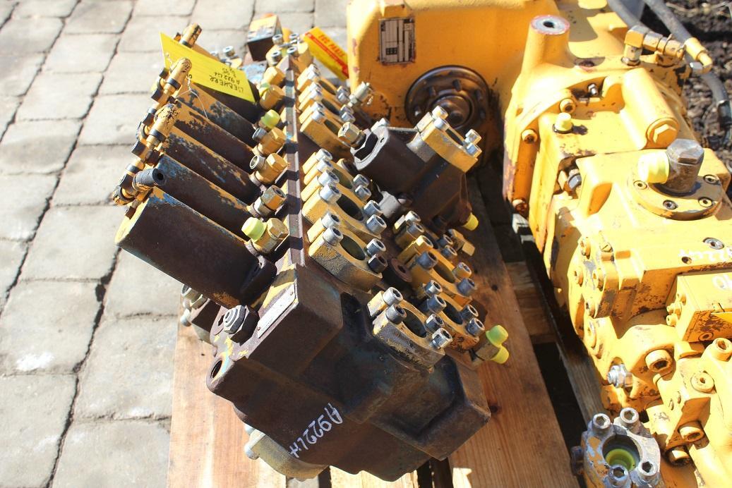 Liebherr A 922 LIT - Hydraulic valve for Construction machinery: picture 5 Liebherr A 922 LIT - Hydraulic valve for Construction machinery: picture 5