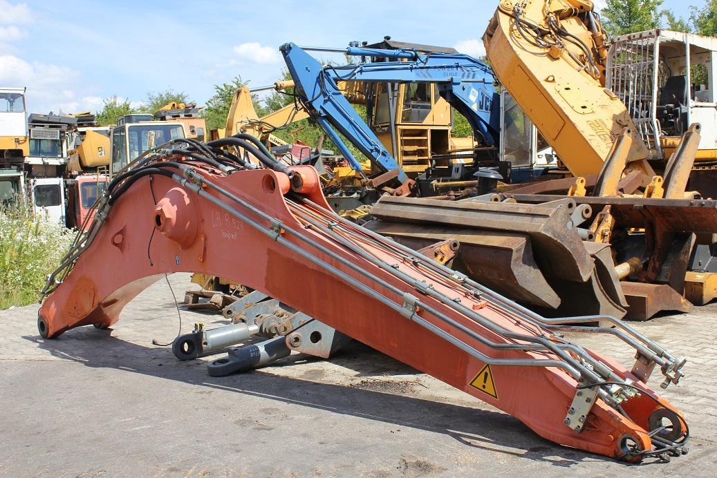 Liebherr R 924 compact - Boom for Excavator: picture 3 Liebherr R 924 compact - Boom for Excavator: picture 3