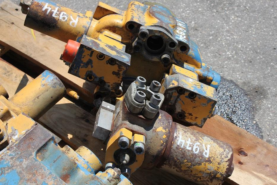 Hydraulic valve for Construction machinery Liebherr R 974: picture 7