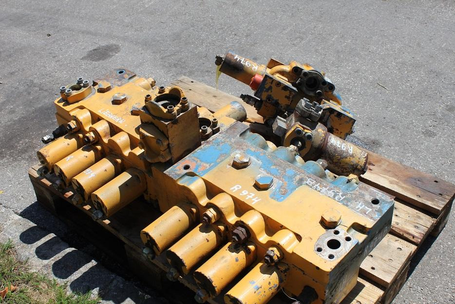 Hydraulic valve for Construction machinery Liebherr R 974: picture 6
