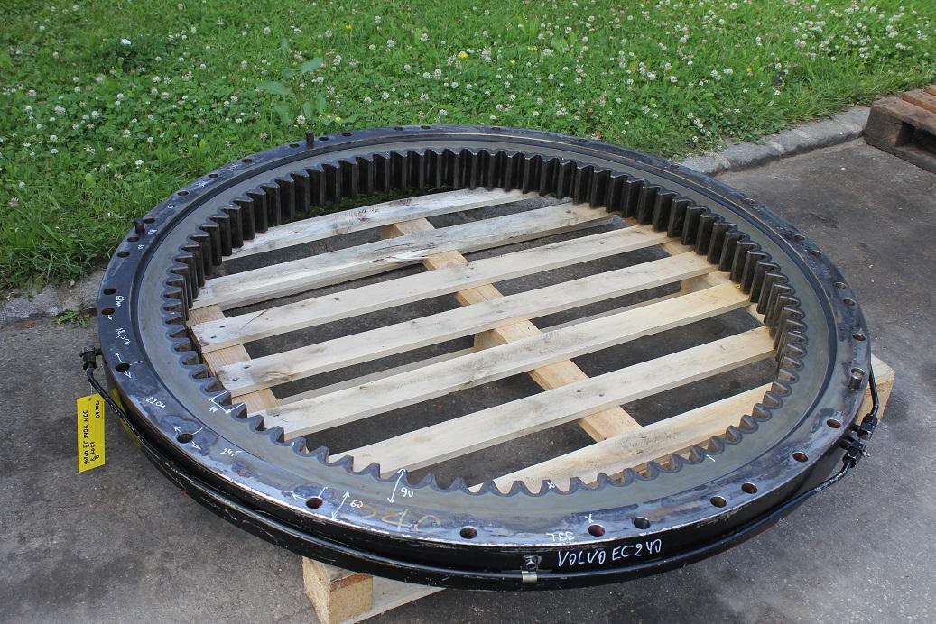 Slewing ring for Construction machinery Volvo EC 240 B NLC: picture 6
