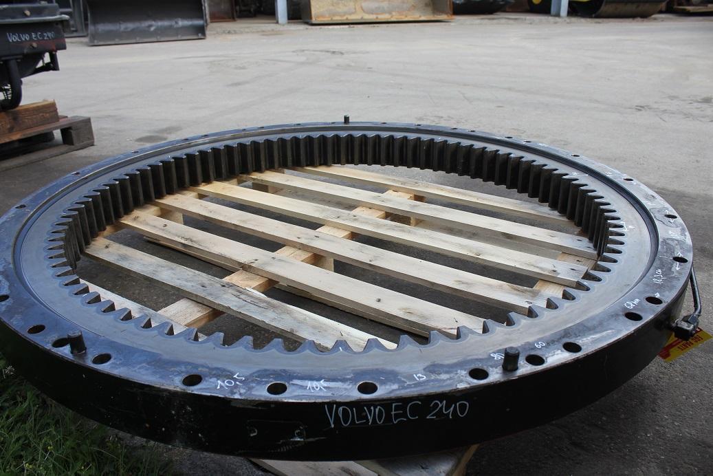 Slewing ring for Construction machinery Volvo EC 240 B NLC: picture 8