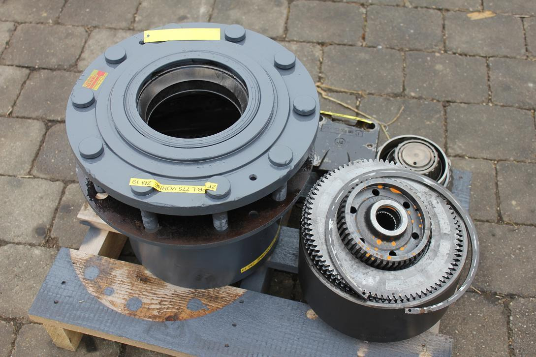 ZF APB-L 775 - Axle and parts for Construction machinery: picture 1 ZF APB-L 775 - Axle and parts for Construction machinery: picture 1