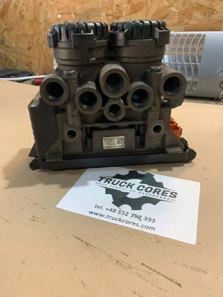 Modulator Podwójny EBS K050209 E6 KNORR BREMSE MAN TGX, TGL, TGM K050209 - Brake valve for Truck: picture 1 Modulator Podwójny EBS K050209 E6 KNORR BREMSE MAN TGX, TGL, TGM K050209 - Brake valve for Truck: picture 1