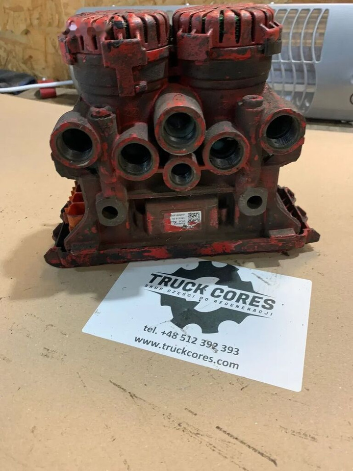 Modulator Podwójny KNORR BREMSE MAN K050210 Zawór EBS K050210 - Brake valve for Truck: picture 1 Modulator Podwójny KNORR BREMSE MAN K050210 Zawór EBS K050210 - Brake valve for Truck: picture 1