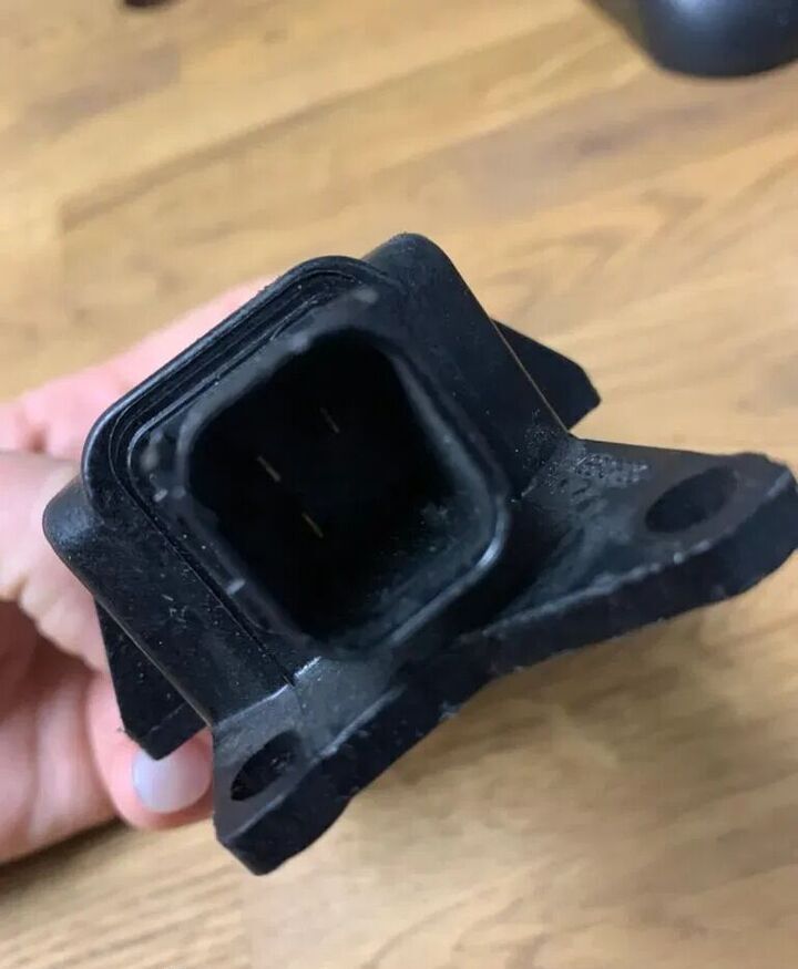 Zawór Zabezpieczający Cewka Modulatora ABS WABCO 4721266003 24 V 4721266003 - Brake valve for Truck: picture 3 Zawór Zabezpieczający Cewka Modulatora ABS WABCO 4721266003 24 V 4721266003 - Brake valve for Truck: picture 3