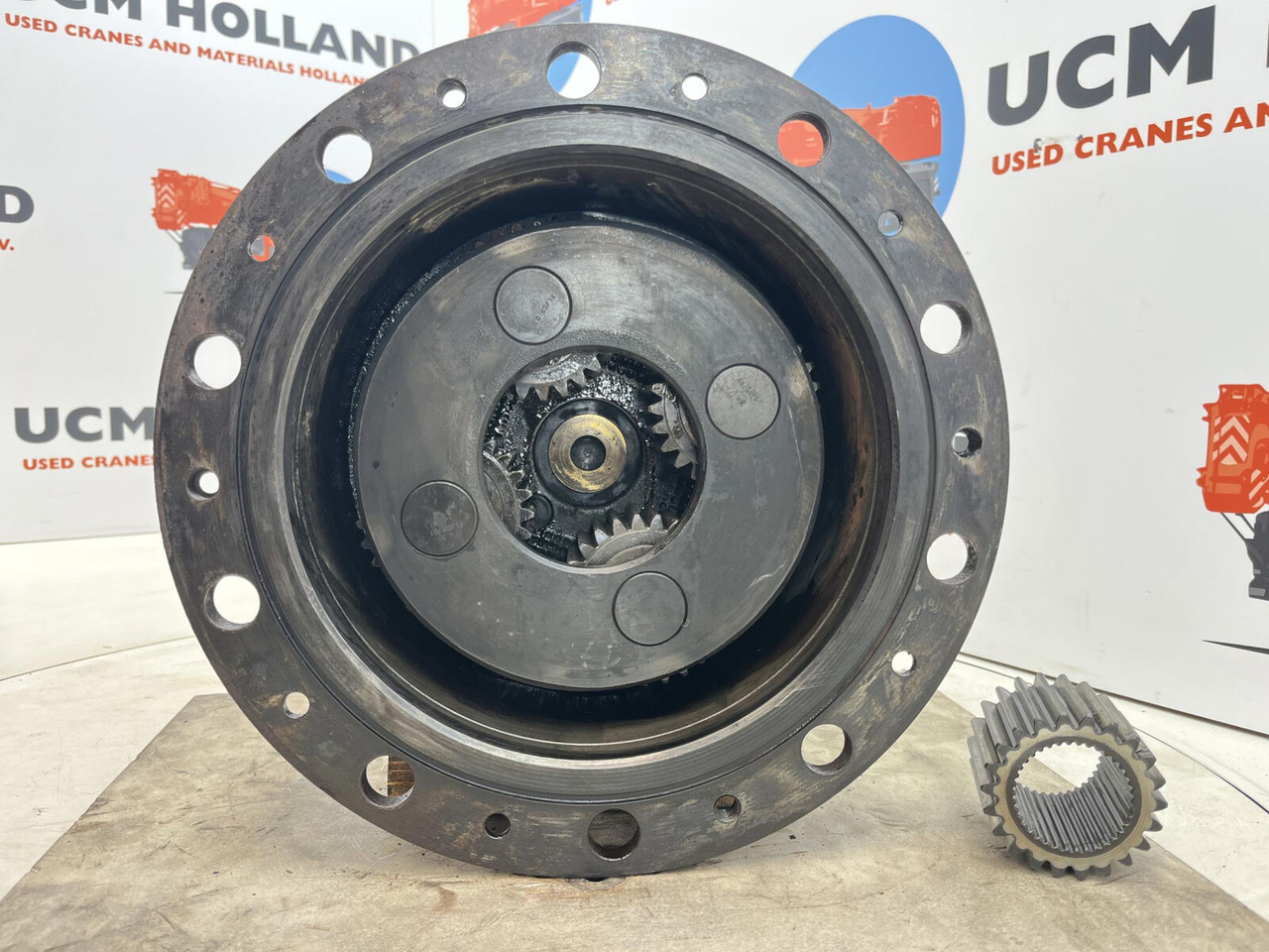 FAUN RTF 30-2 planetary gear 22-25-74-38-4pl-H137-46 - Final drive for Mobile crane: picture 4 FAUN RTF 30-2 planetary gear 22-25-74-38-4pl-H137-46 - Final drive for Mobile crane: picture 4