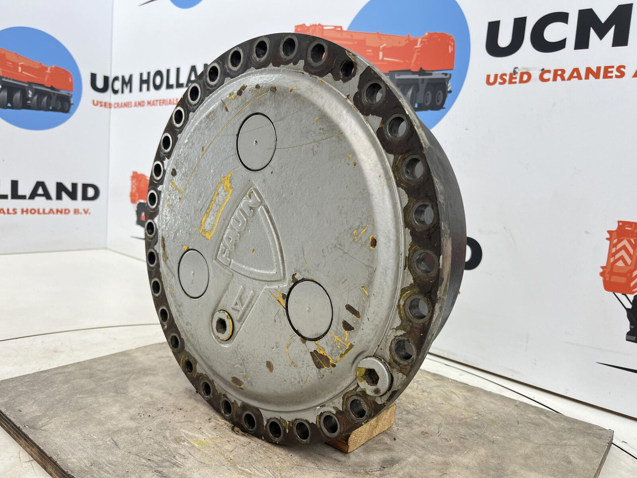 FAUN RTF 30 Planetary gear 15-23-63-36-3pl-H25-24 - Final drive for Crane: picture 2 FAUN RTF 30 Planetary gear 15-23-63-36-3pl-H25-24 - Final drive for Crane: picture 2