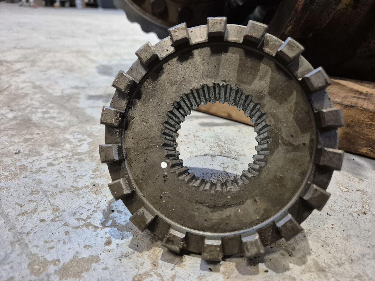 FAUN RTF 60 mid differential 12 x 27 - Differential gear for Mobile crane: picture 5 FAUN RTF 60 mid differential 12 x 27 - Differential gear for Mobile crane: picture 5