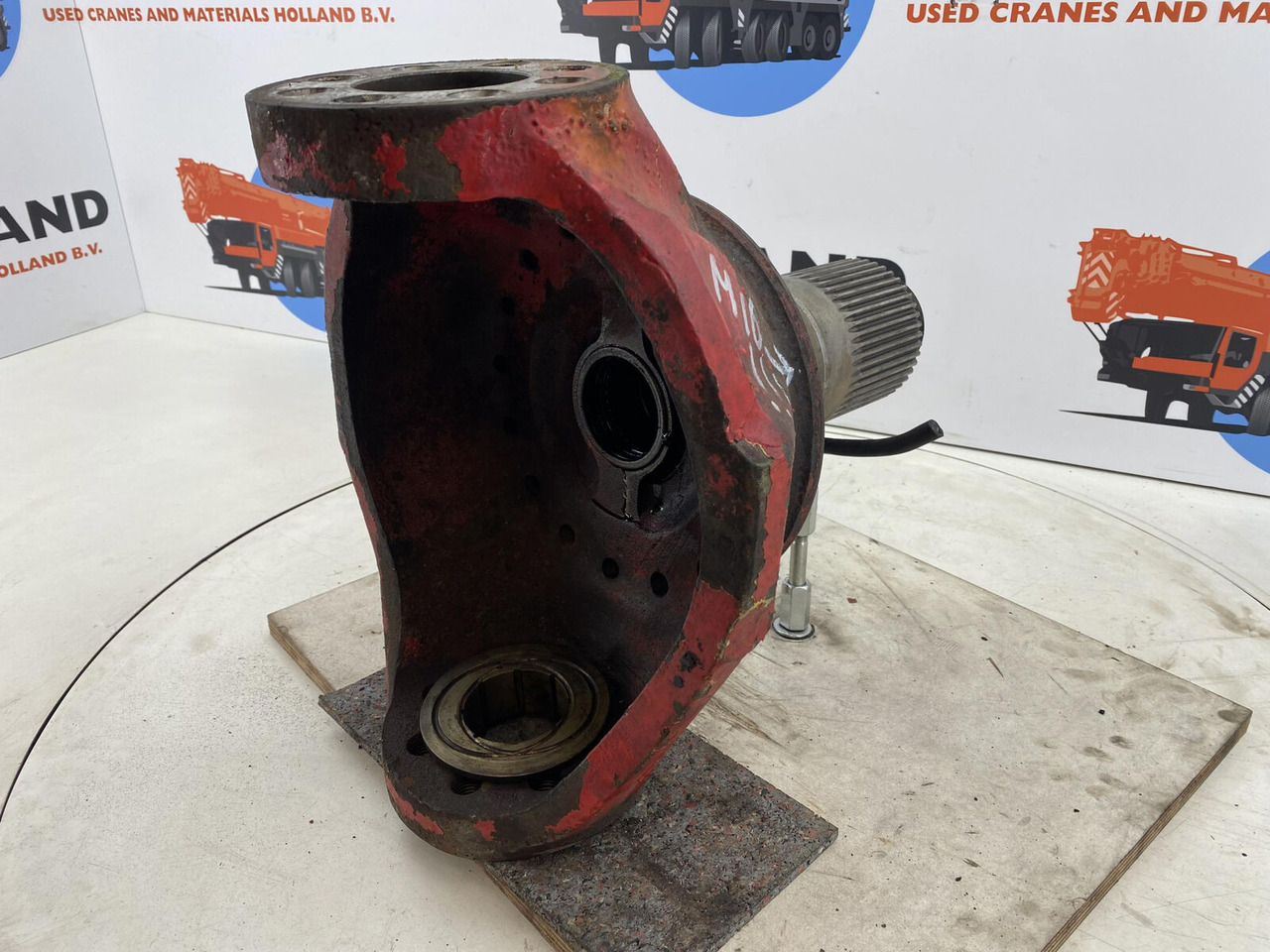 Steering knuckle for Mobile crane Gottwald AMK 70 Steering knuckle 16 holes axle 2: picture 6